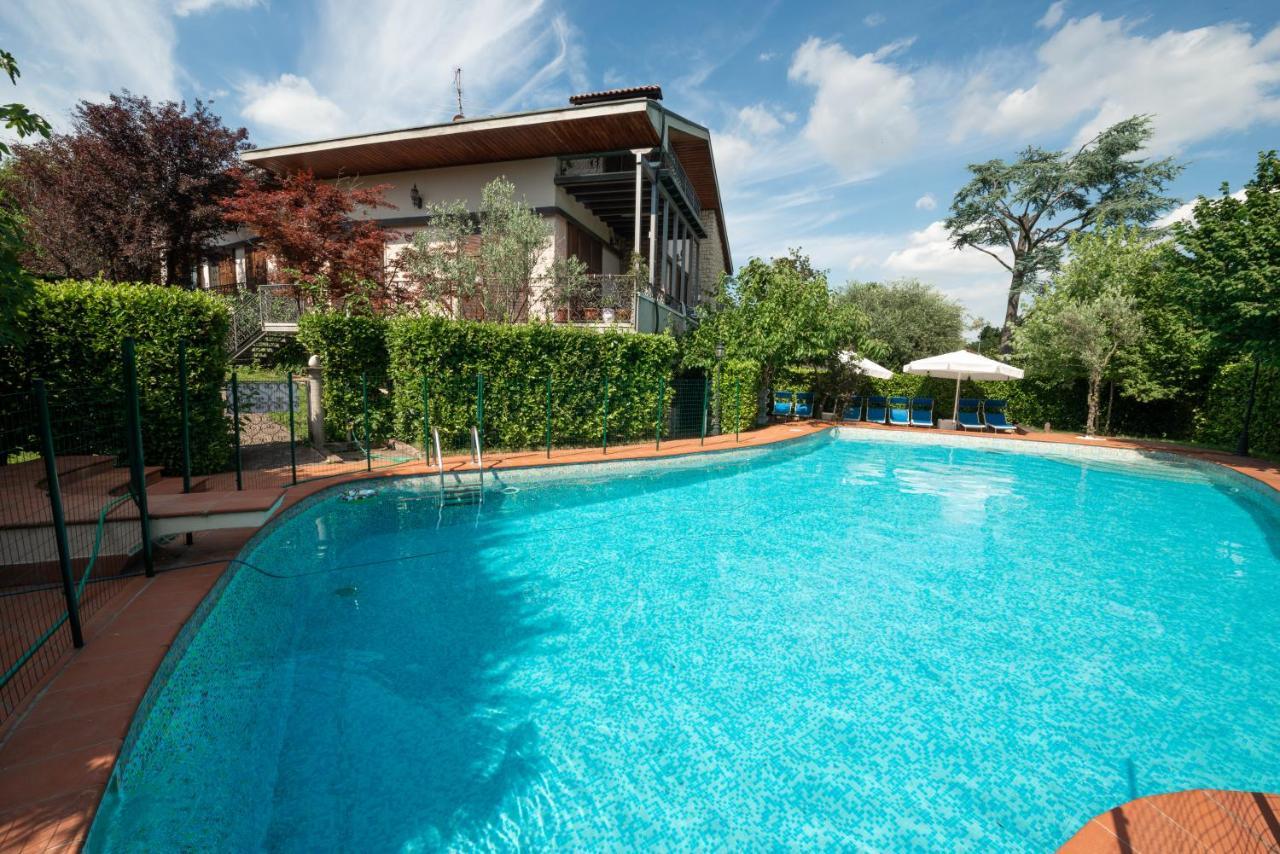 B&B Family First Capriate San Gervasio Ngoại thất bức ảnh