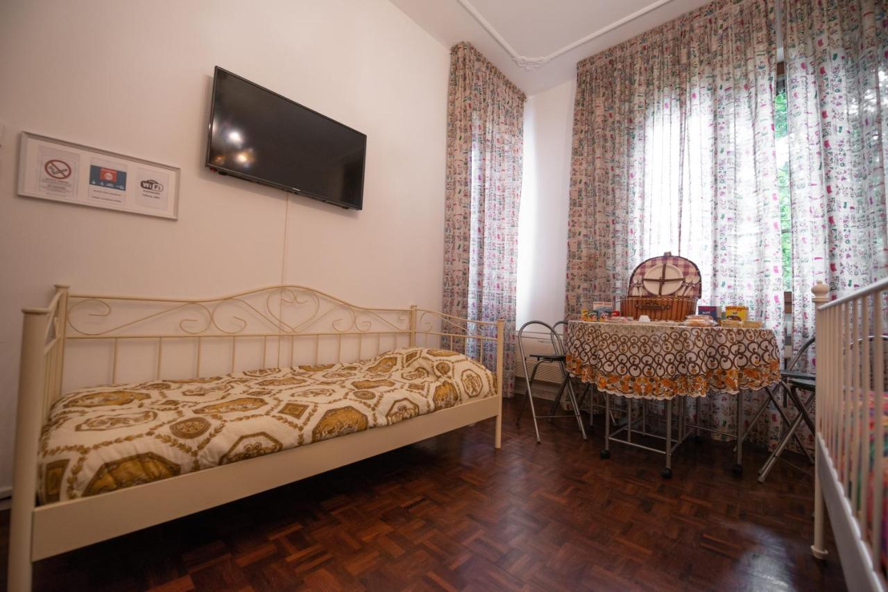 B&B Family First Capriate San Gervasio Ngoại thất bức ảnh