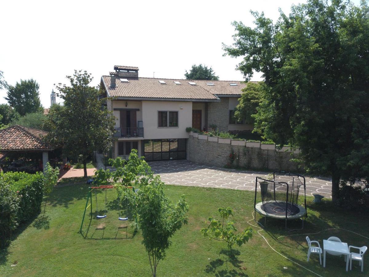 B&B Family First Capriate San Gervasio Ngoại thất bức ảnh